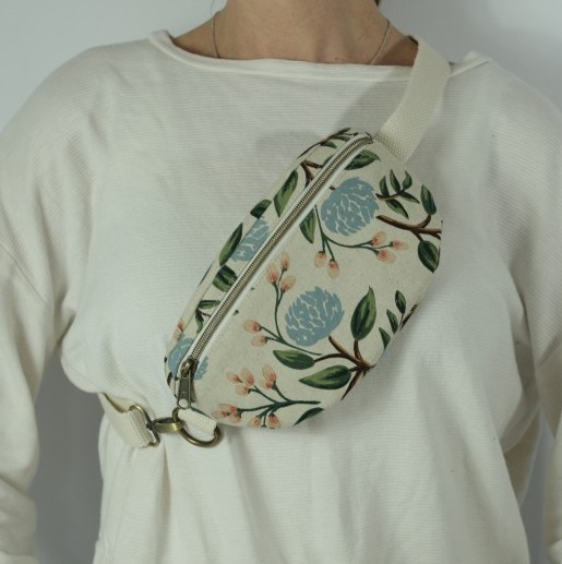 Ledvinka květy petunie - Ta Anna Bags