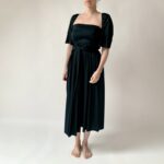 Antracitové variabilní šaty NILPET Bohéme – midi – Convertibles