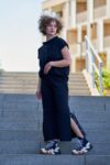 Černé triko se stojáčkem – stříbrná linka – TATE Wear