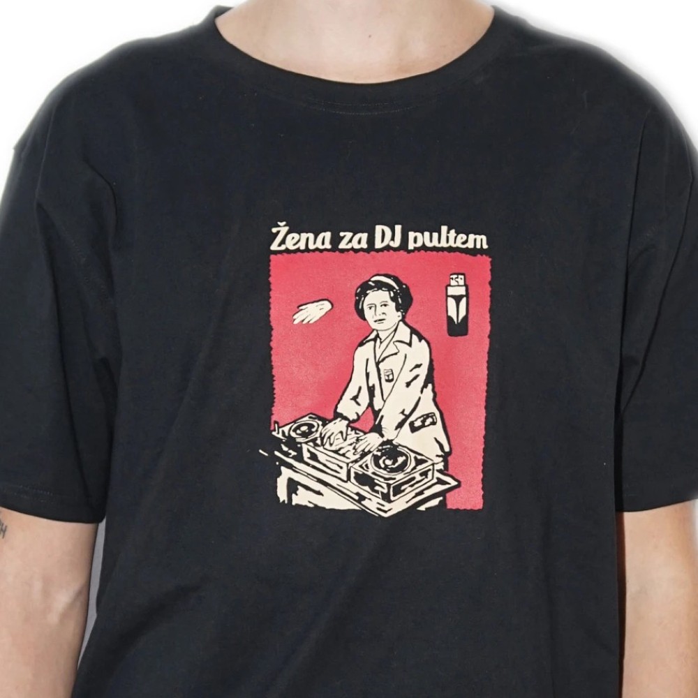 Triko ŽENA ZA PULTEM Blk Tee (pánské/unisex) - KZW