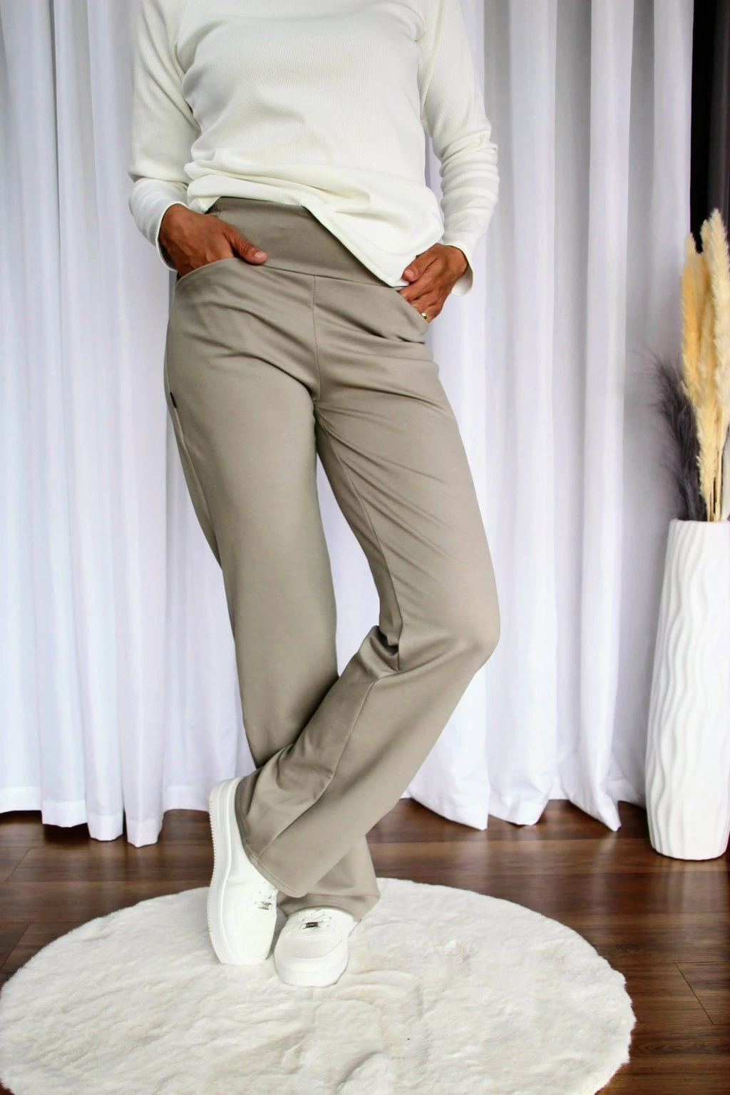 Dámské kalhoty Penny Flow, taupe - Oriclo Dámské kalhoty Penny Flow, taupe - Oriclo