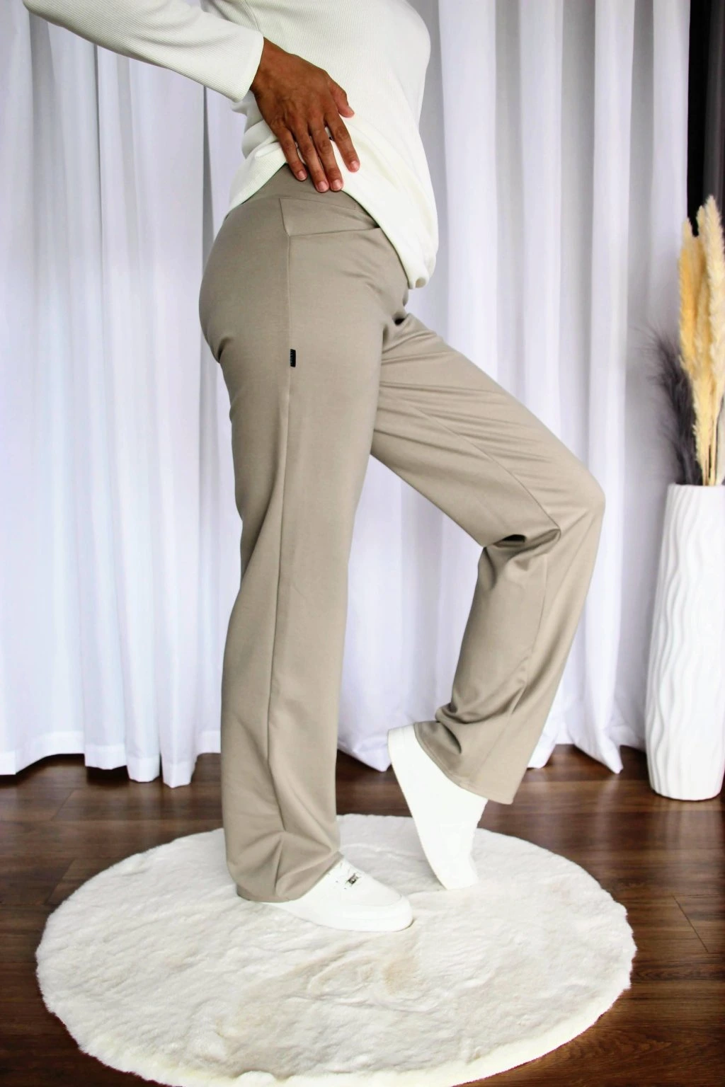 Dámské kalhoty Penny Flow, taupe - Oriclo Dámské kalhoty Penny Flow, taupe - Oriclo