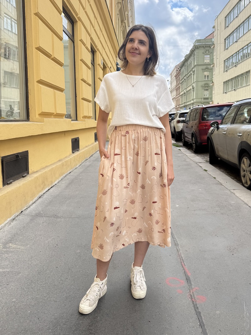 Sukně Rosie nude s výrazným vzorem Modiva Sukně Rosie nude s výrazným vzorem Modiva